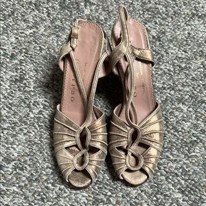 Vintage Jacqueline Schnabel for Calypso heels in gold